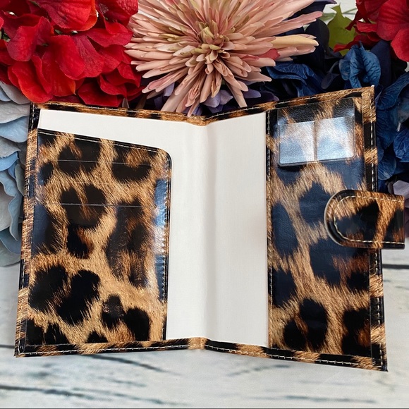 Vegan Leather Leopard Passport Cover Holder Case - Picture 4 of 7